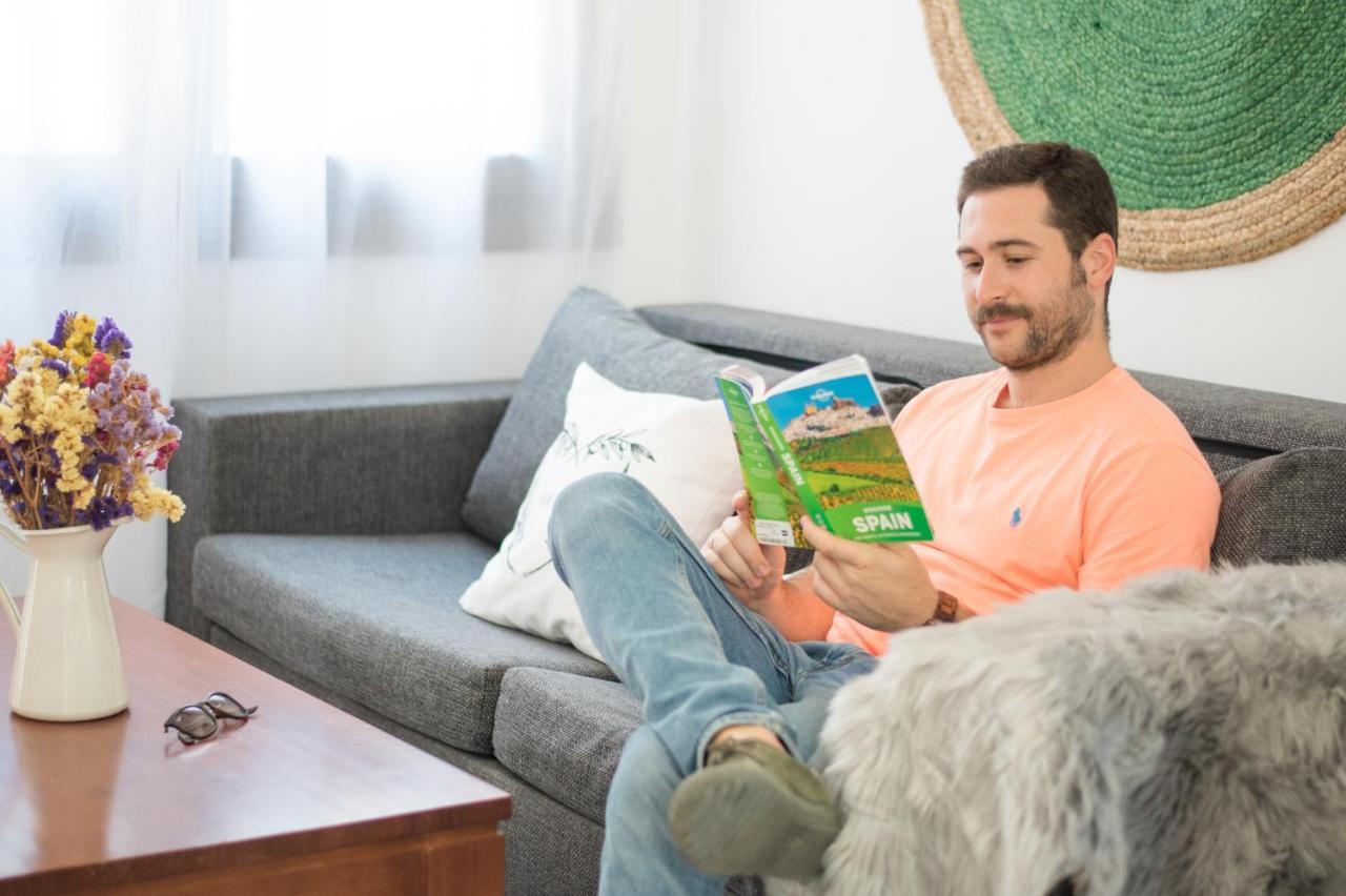 Tuguest Gracia Apartments Granada Bagian luar foto