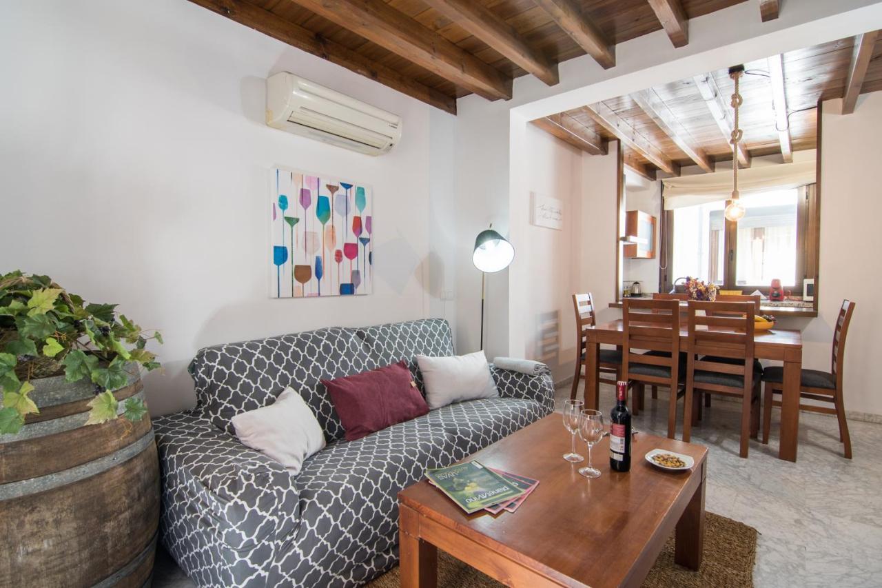 Tuguest Gracia Apartments Granada Bagian luar foto